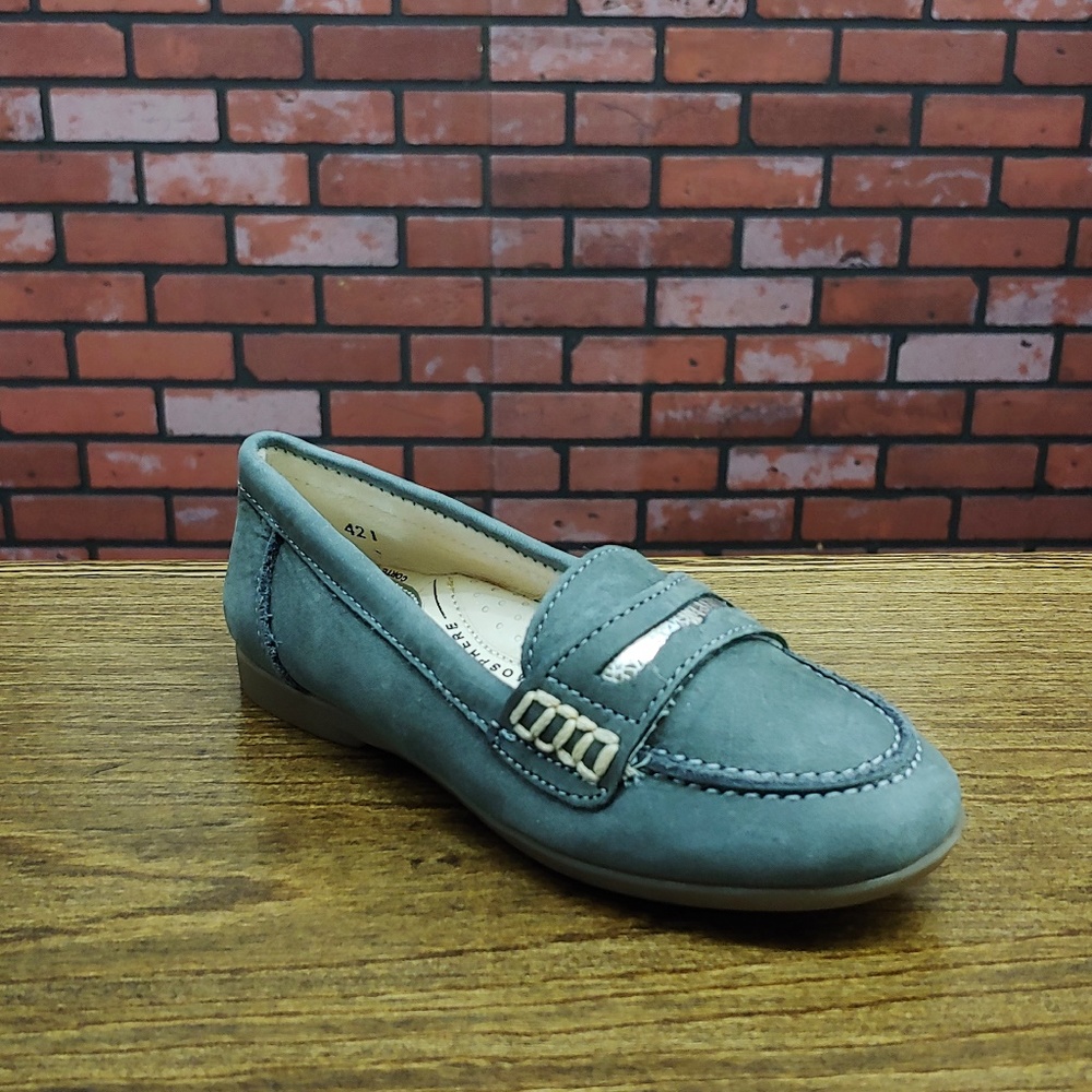 Dogi® Girls Grey Loafers